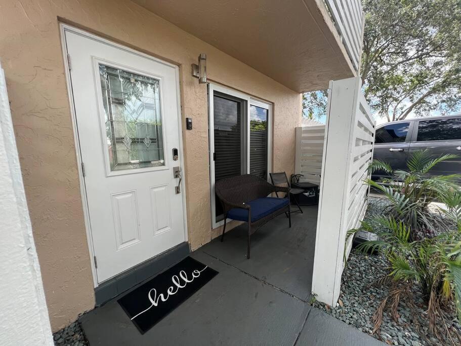 Luxurious And Cozy Townhouse 3 Bedrooms 2.5 Bath マイアミ エクステリア 写真