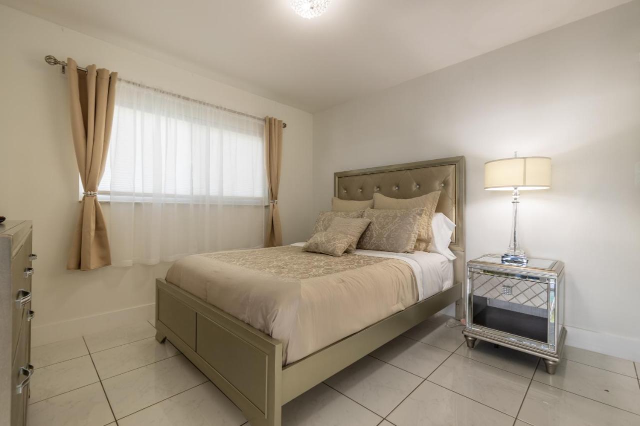 Luxurious And Cozy Townhouse 3 Bedrooms 2.5 Bath マイアミ エクステリア 写真